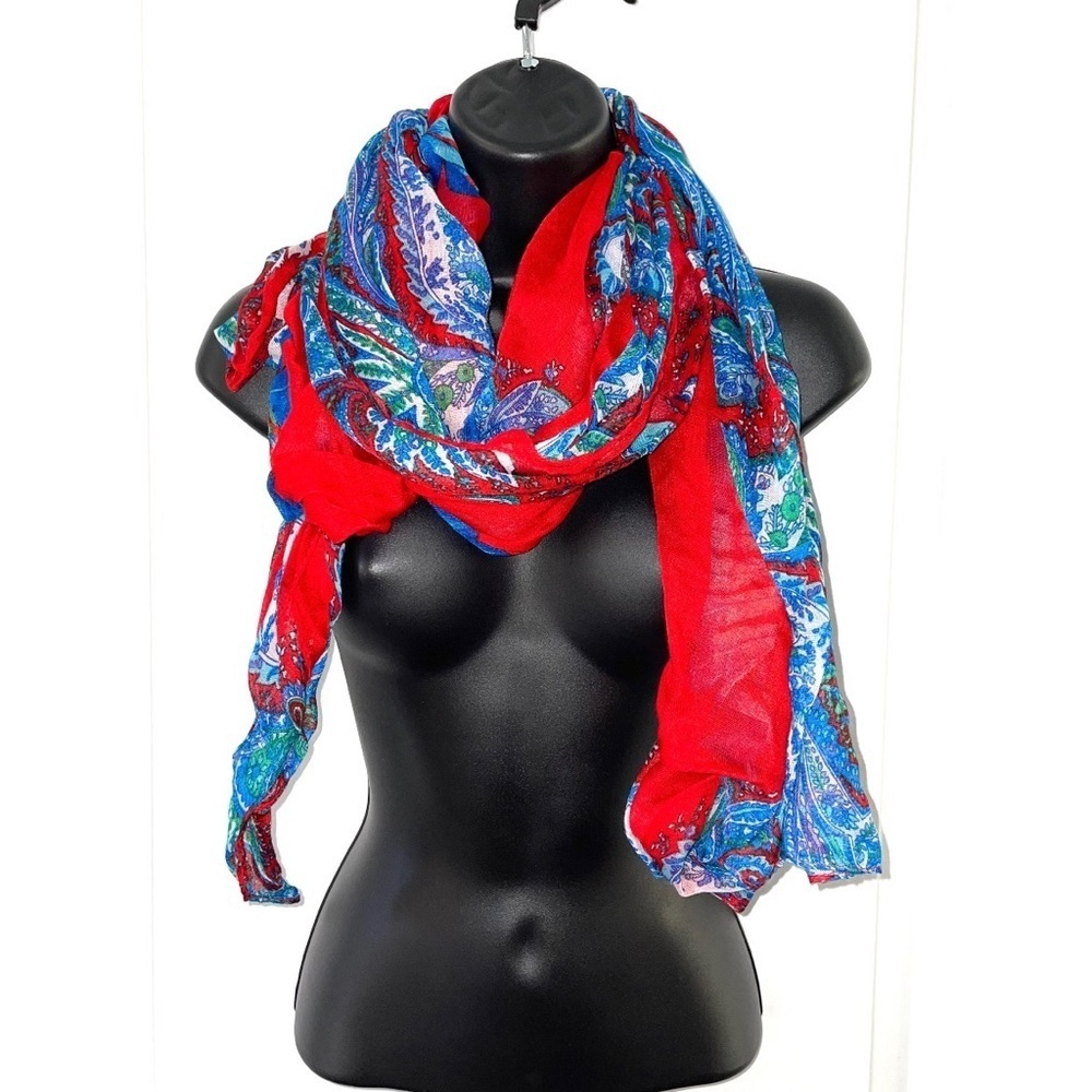 Pretty scarf